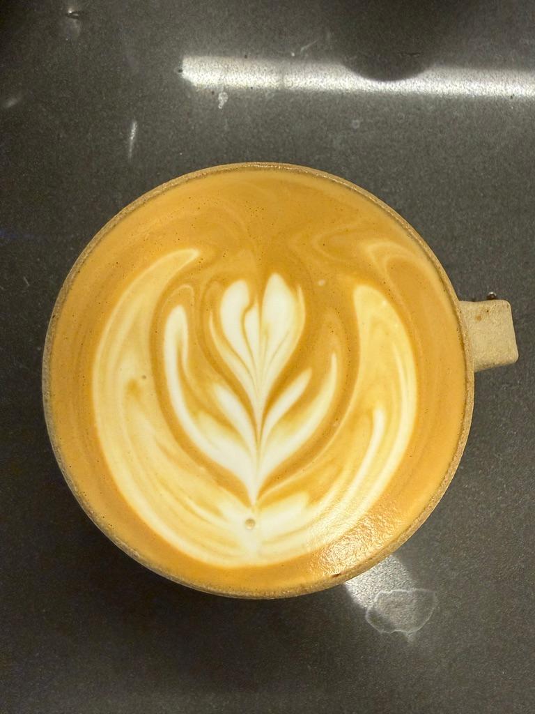 Wandering Leaf Bloom